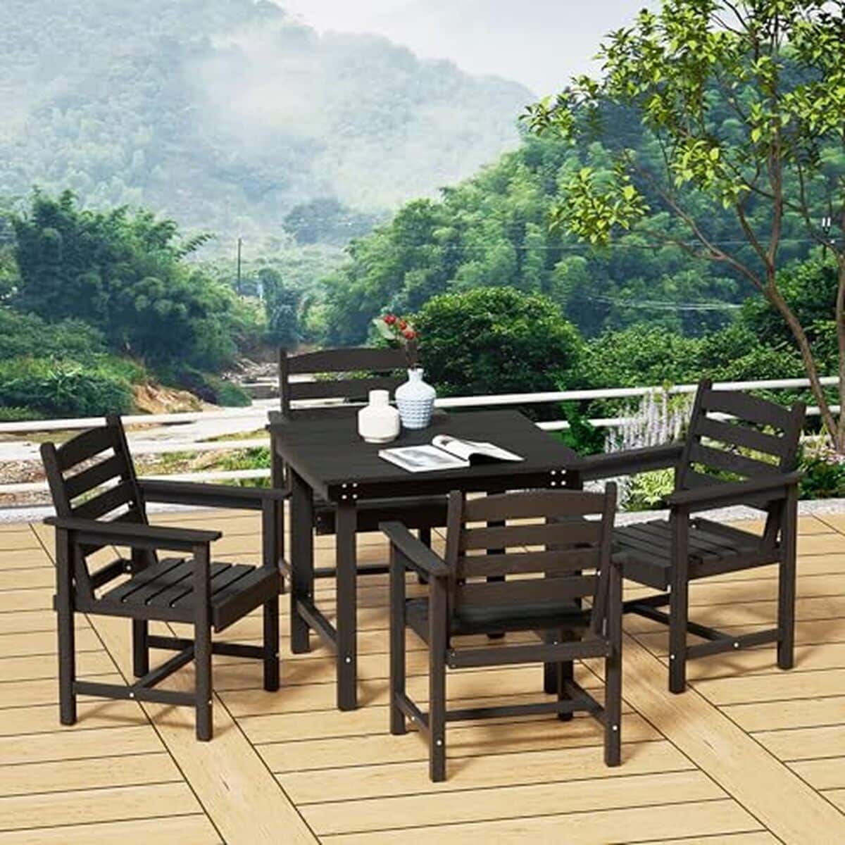 Test du set de jardin UEV : 5 pièces en HDPE noir
